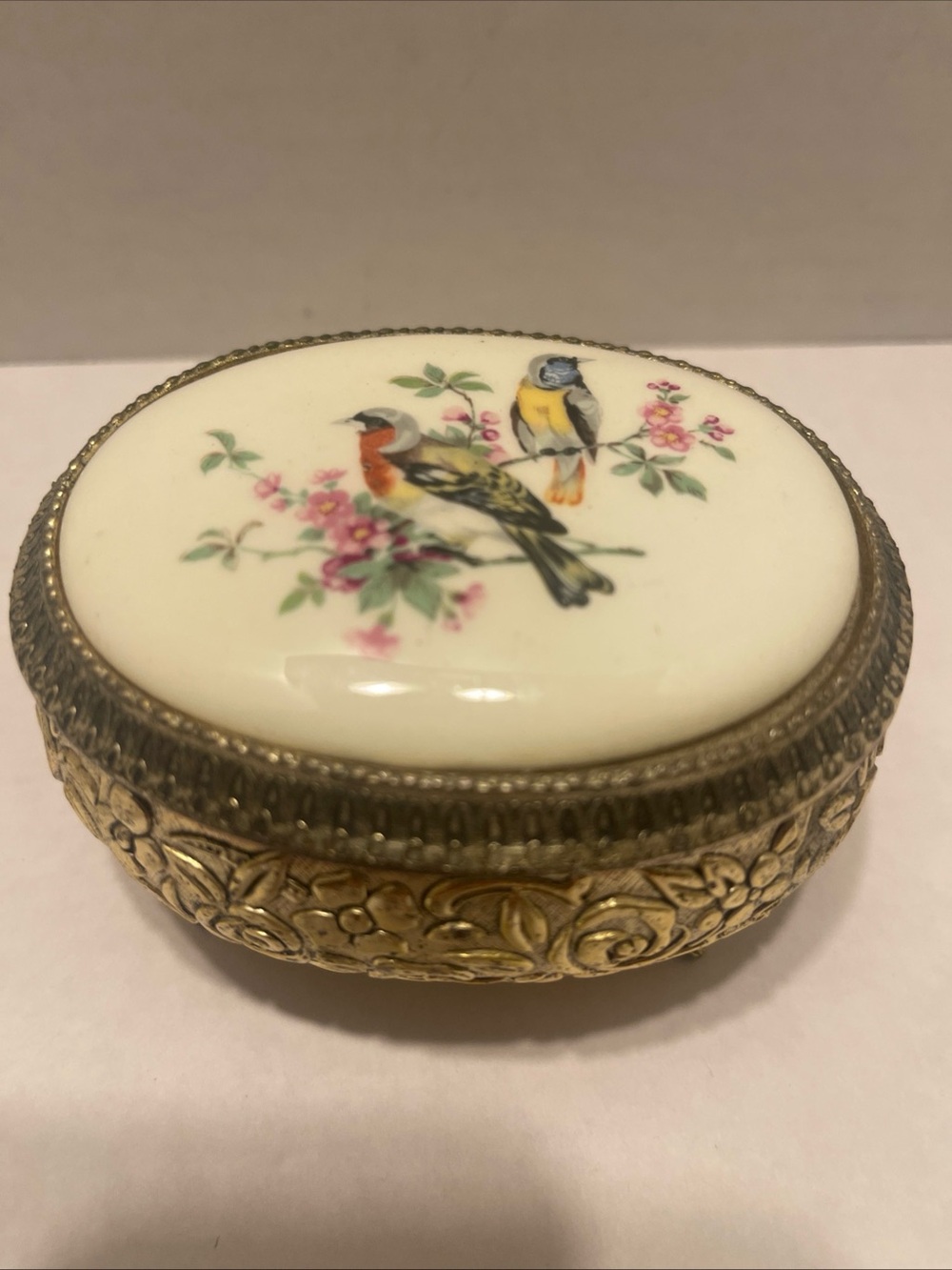 1950s Porcelain Top Floral Bird Trinket & music box, Japan